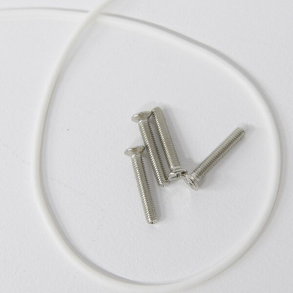 Junction Box With Metal Screws - Image 6
