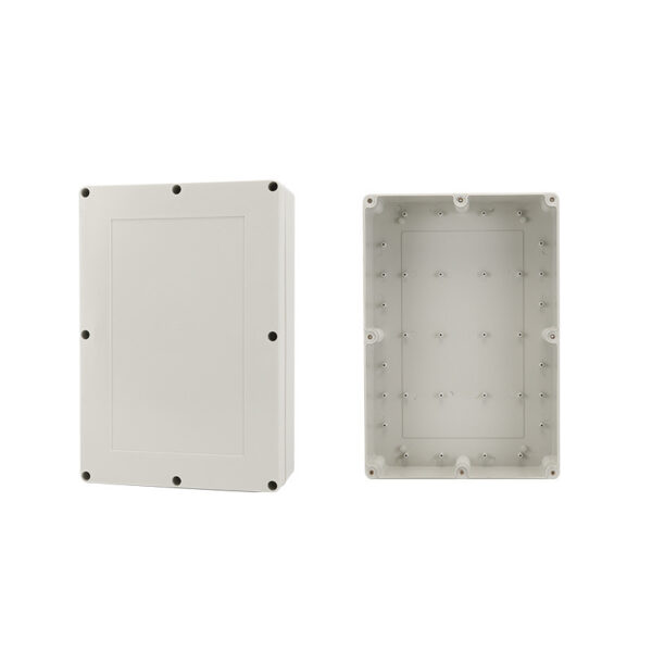 Junction Box With Metal Screws - Image 4